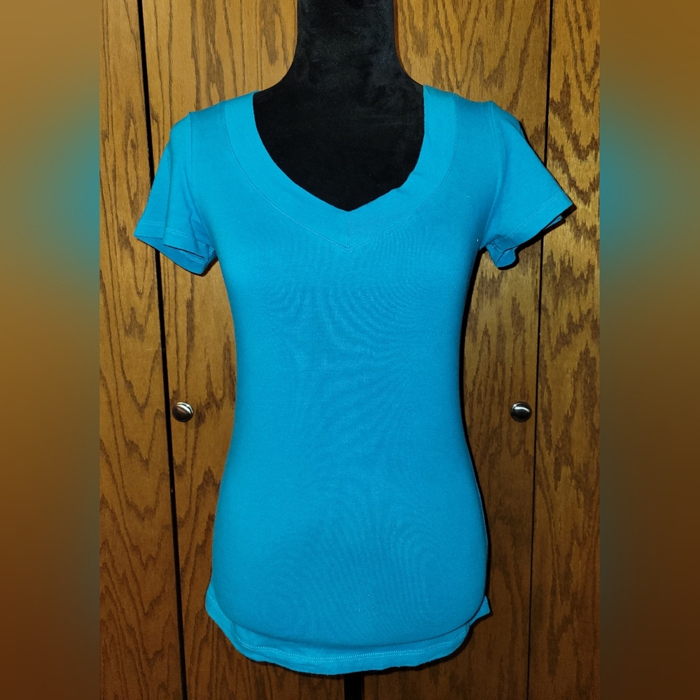 Ambiance Apparel t-shirt